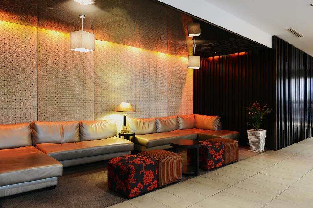 Crowne Plaza Melbourne Carlton By Ihg Hotel Exterior foto